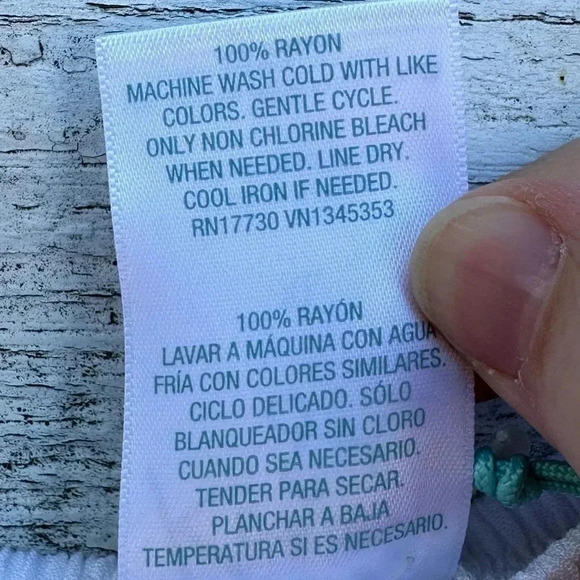 Kona Sol Women's Off the Shoulder Cover Up
Romper - White XL - Picture 6 of 9